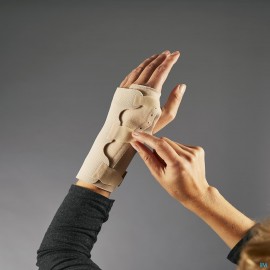 Futuro Polsspalk Omkeerbaar l 47855